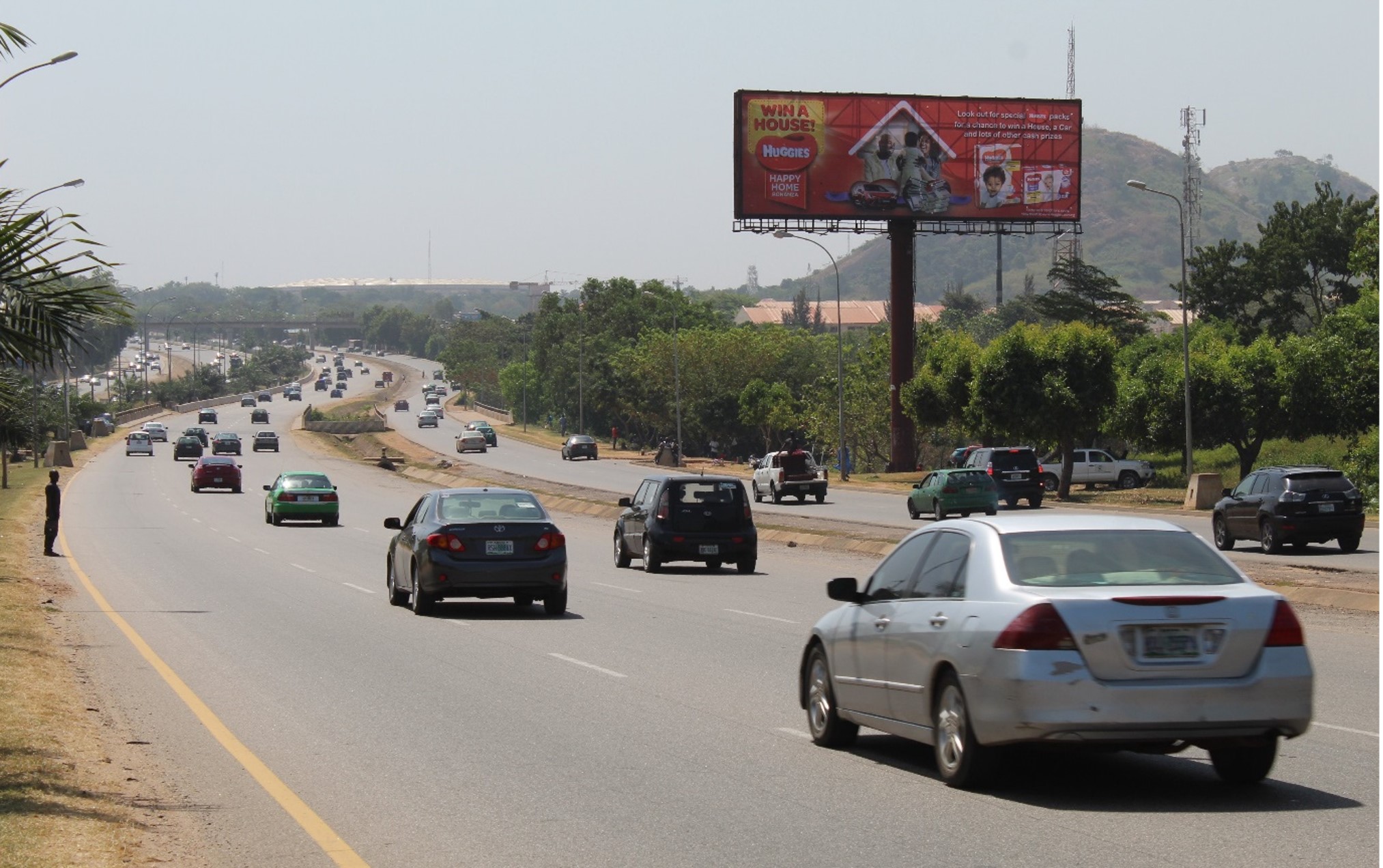 Unipole @ ALONG NNAMDI AZIKIWE EXPRESS WAY BY WUYE JUNCTION FTT BERGER JUNCTION ABUJA — Abuja