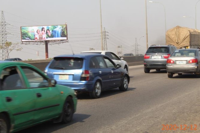 Unipole @ AIRPORT ROAD BY DANTATA BRIDGE FTT CITY GATE, NATIONAL STADIUM, WUYE, NNAMDI AZIKWE AVENUE. — Abuja