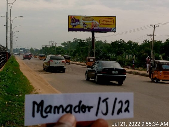 Unipole @ KANO/ZARIA EXPRESSWAY BY SA&rsquo;ADATU RIMI COLLEGE OF EDUCATION FTF ZARIA. — Kano